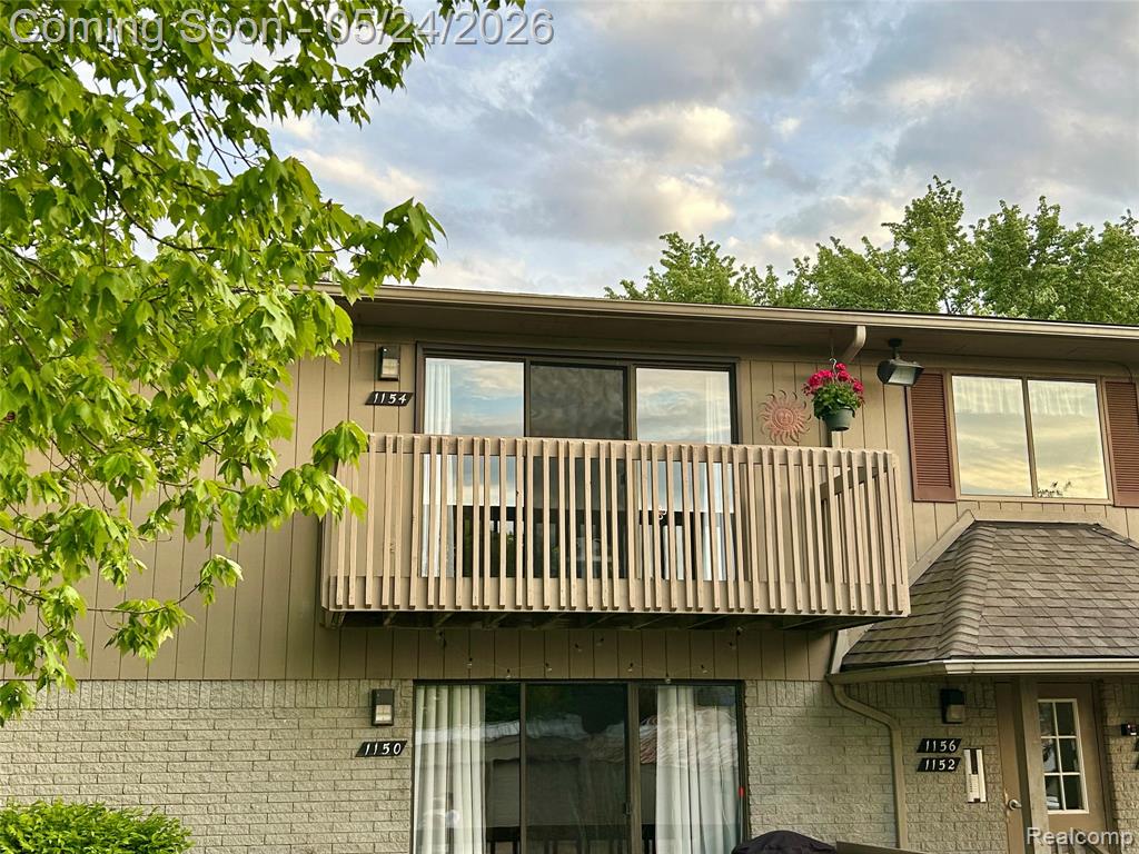 1154 Hillcrest Drive, Oxford, MI 48371 — front exterior