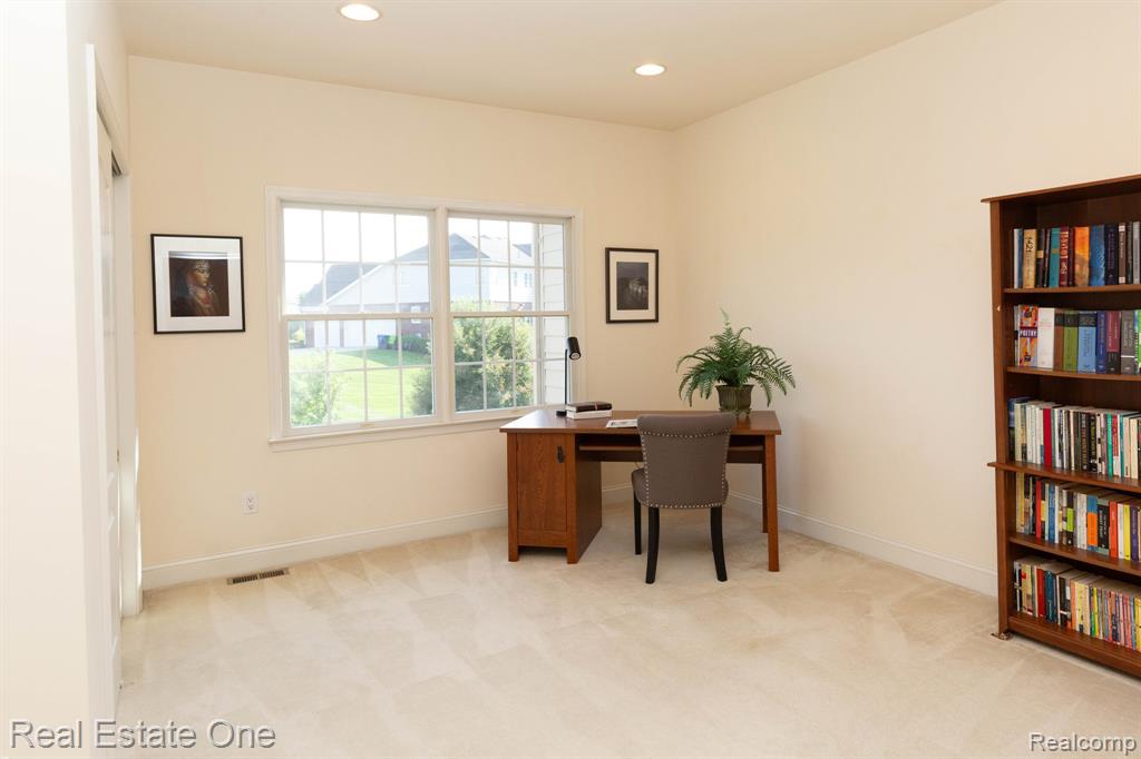 3755 S Century Oak Circle, Oakland, MI — Photo 38