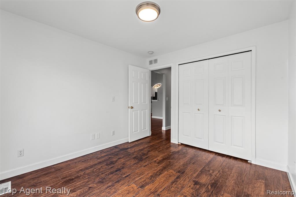 44935 Marigold Drive, Sterling Heights, MI 48314 — Photo 17