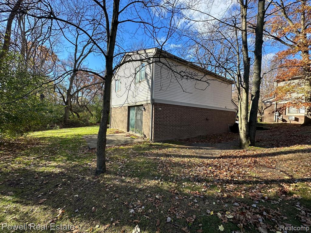 27129 FARMBROOK VILLA Drive, Southfield, MI 48034 — Photo 3