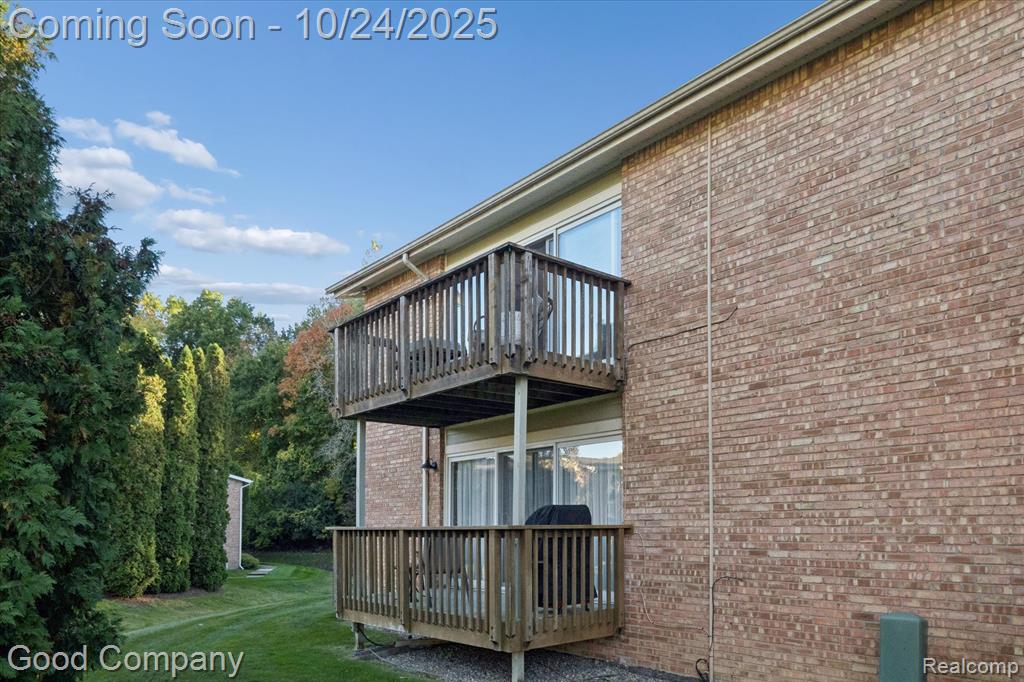 745 Randolph Street, 223, Northville, MI 48167 — Photo 31