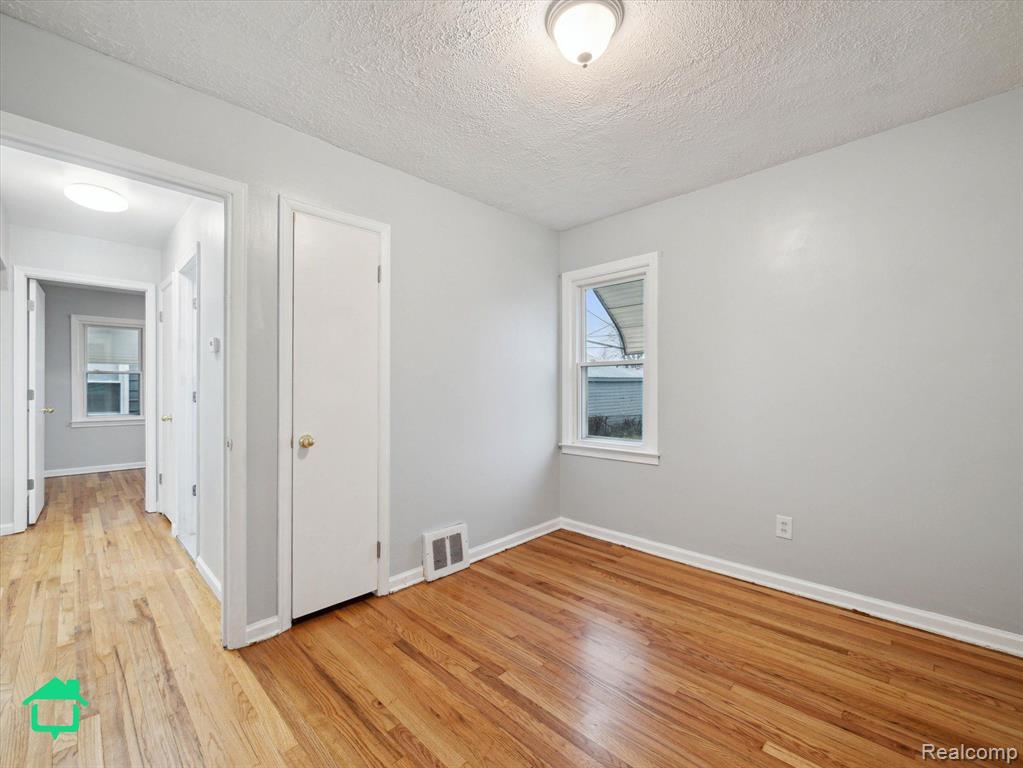 4493 17th Street, Wyandotte, MI 48192 — Photo 19