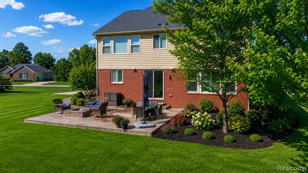 801 Watersmeet Drive, Oxford, MI 48371 — Photo 3