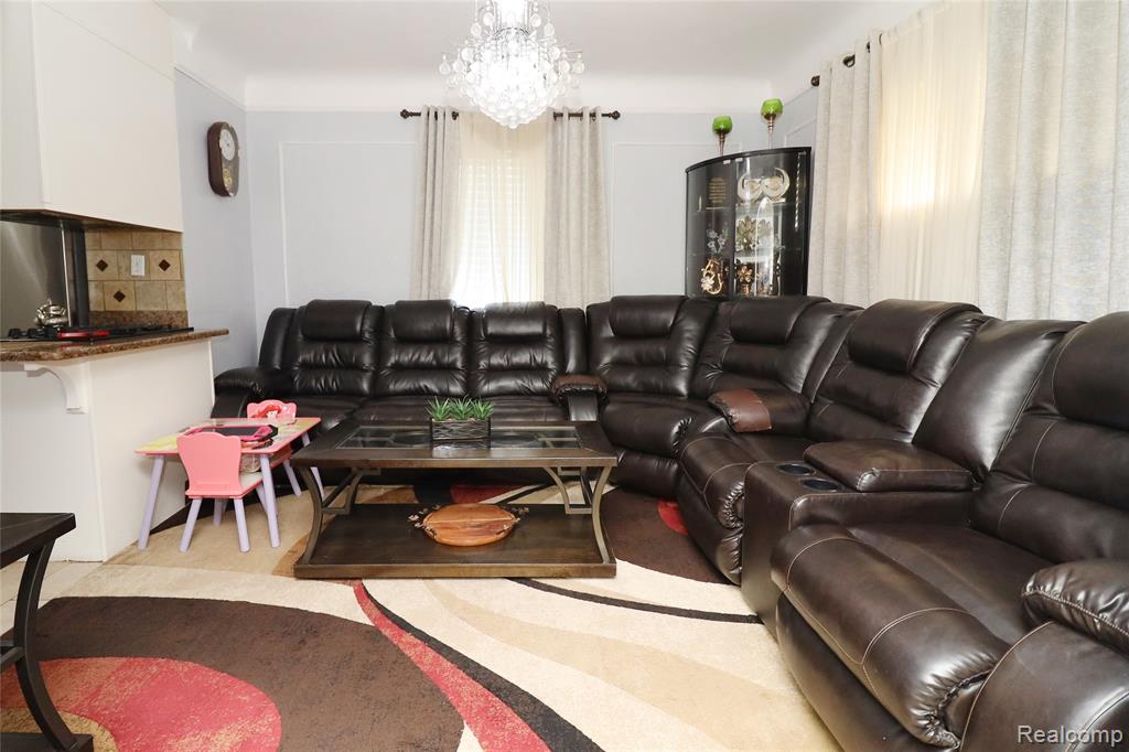 4561 Curtis Street, Dearborn, MI 48126 — Photo 8
