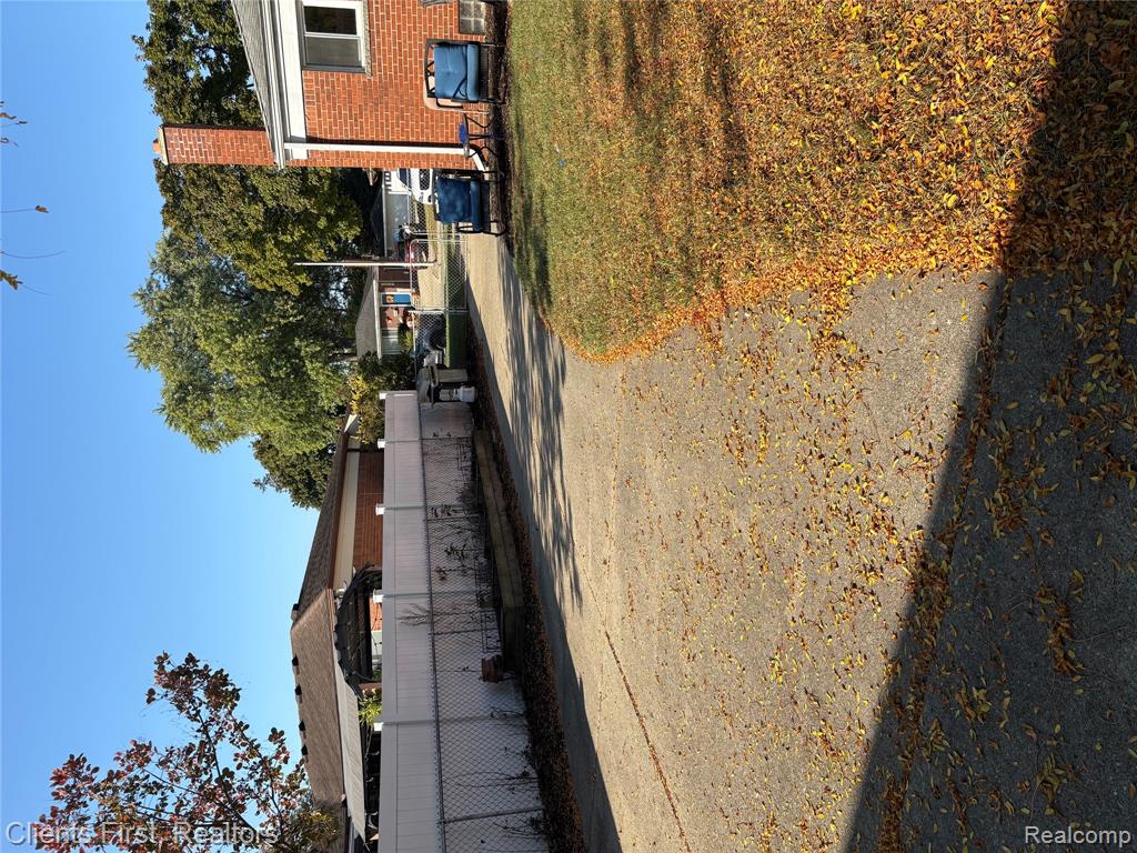 7436 Cochise Street, Westland, MI — Photo 45