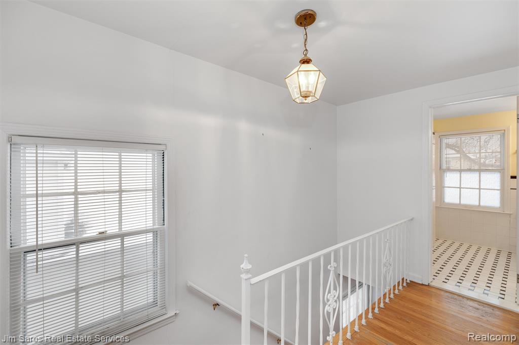 1328 Lakepointe Street, Grosse Pointe Park, MI 48230 — Photo 14