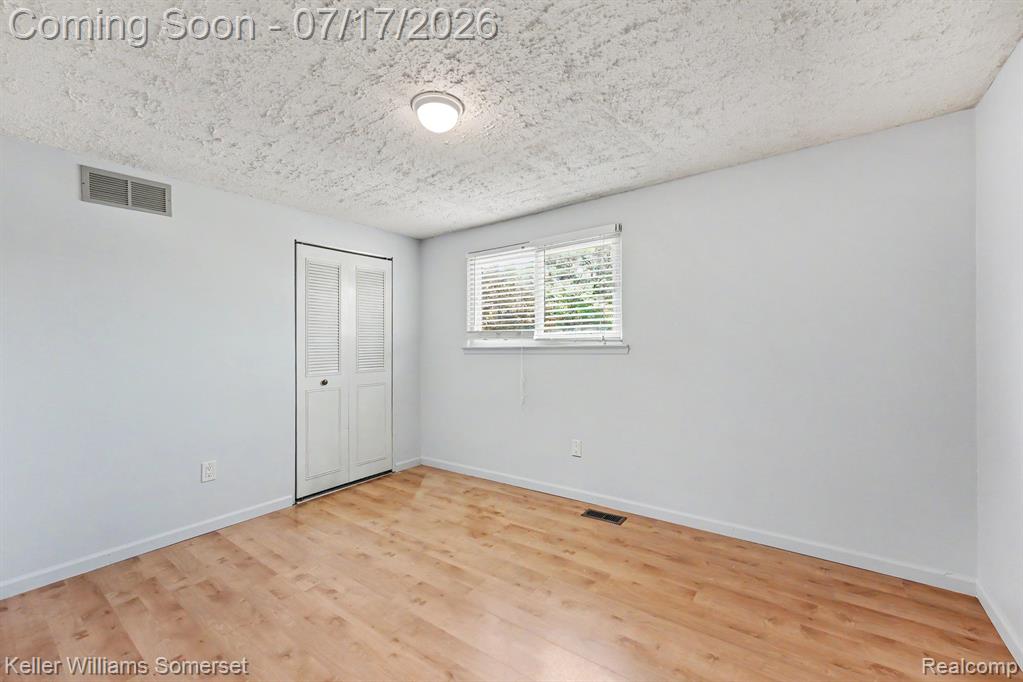 4023 Anthony Drive, Sterling Heights, MI 48310 — Photo 21