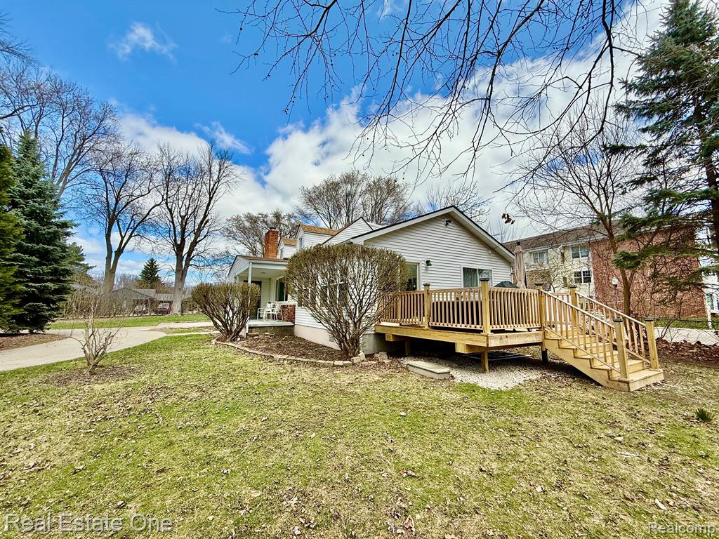 571 ANDRESEN Court, Hazel Park, MI 48030 — Photo 53