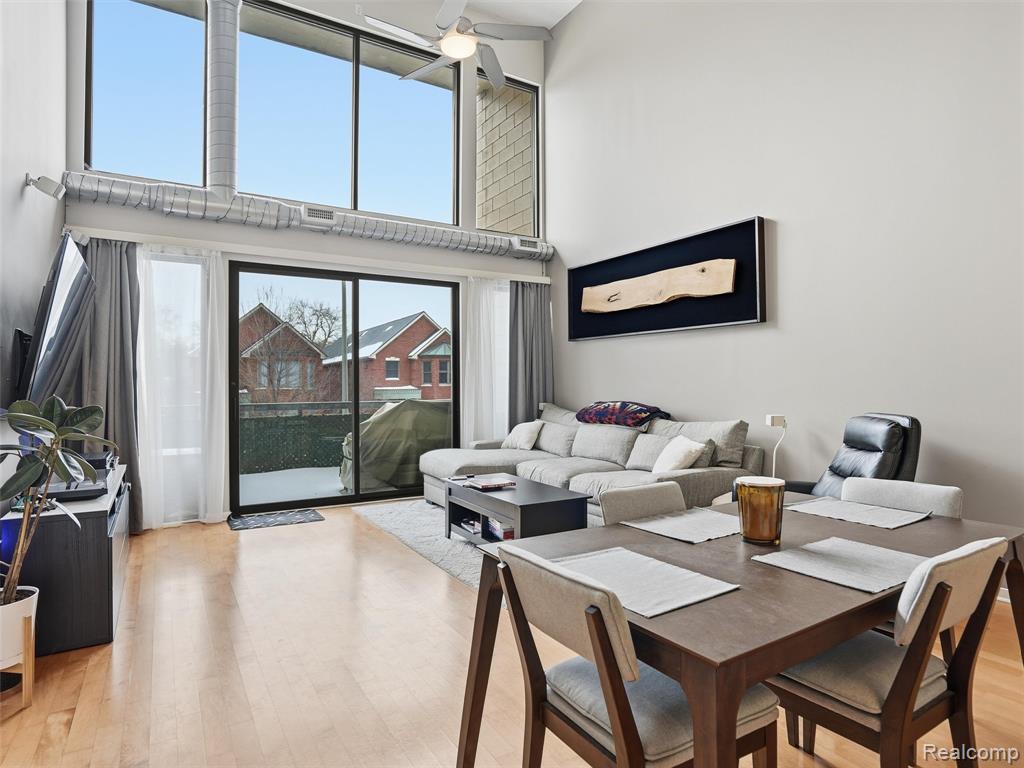 610 S Troy Street, Royal Oak, MI 48067 — Photo 9