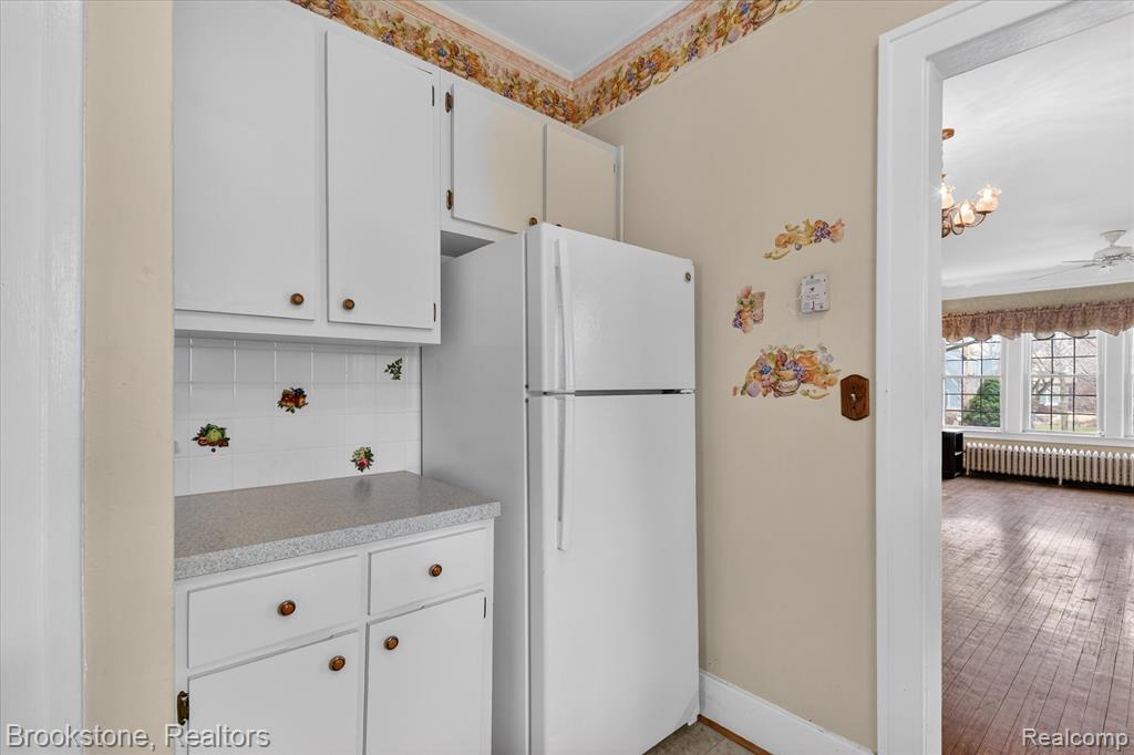 86 OAKDALE Boulevard, Pleasant Ridge, MI — Photo 11