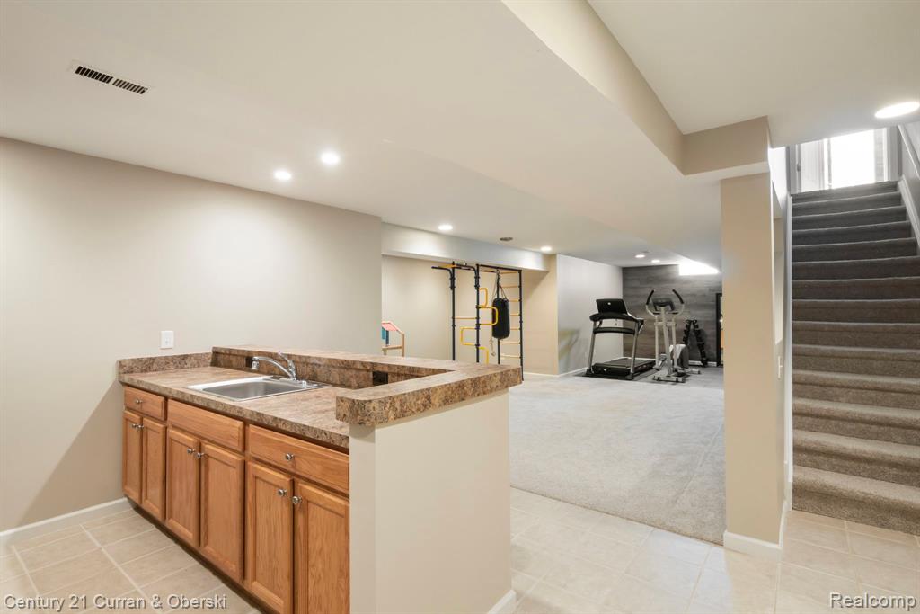 48742 Tanglewood Drive, Macomb, MI 48044 — Photo 57