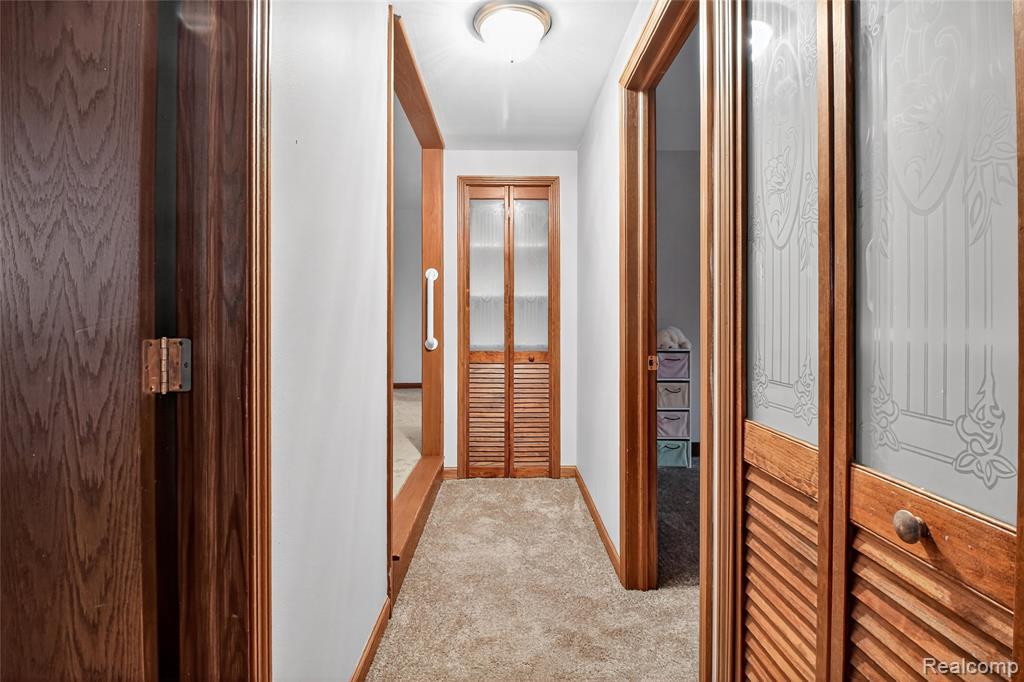 4429 Lancashire Court, Troy, MI 48085 — Photo 16