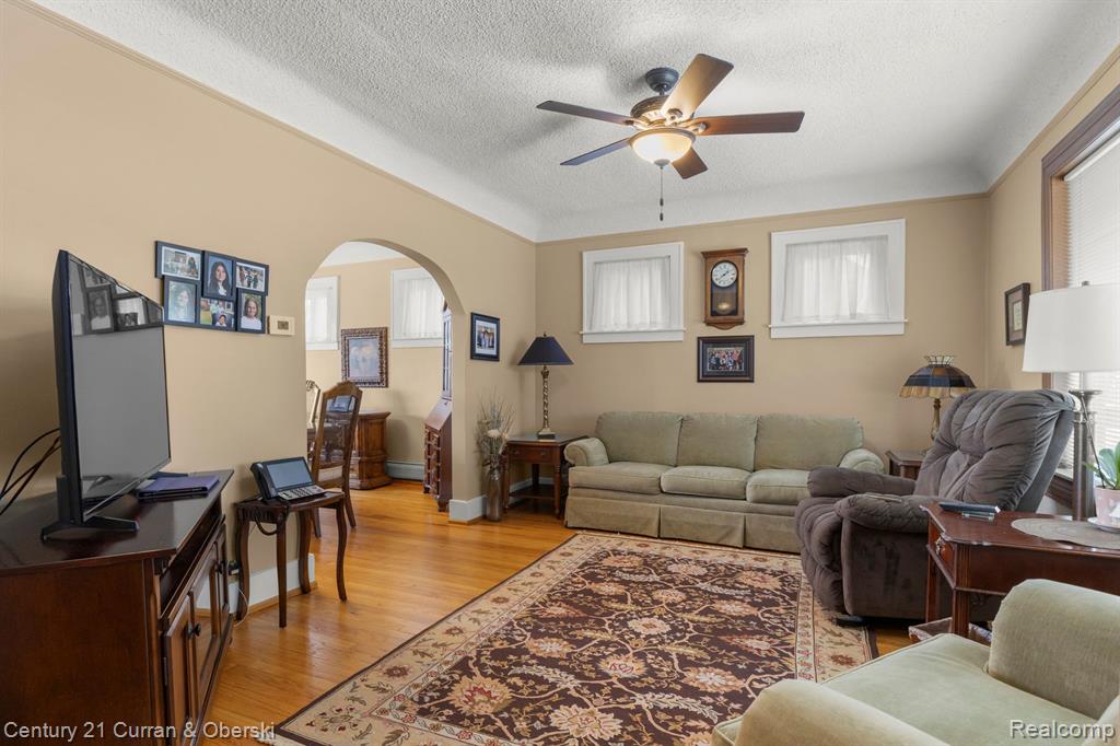 6839 ORCHARD Avenue, Dearborn, MI 48126 — Photo 5