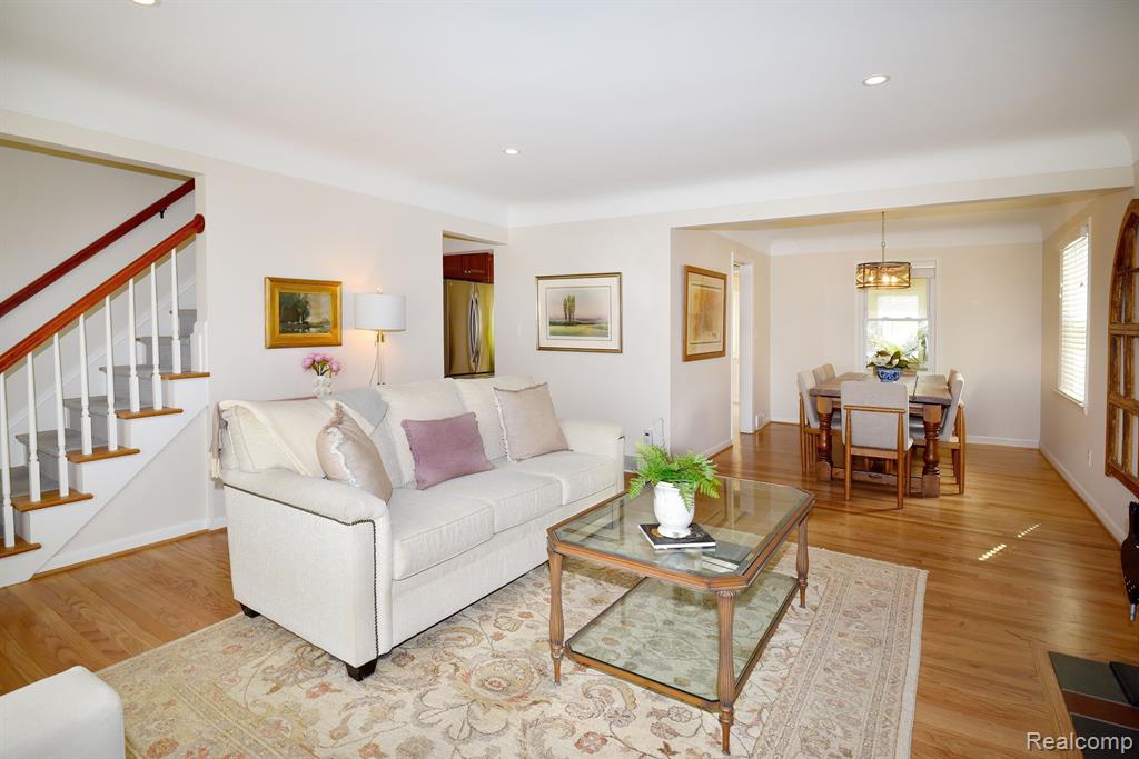 4121 S FULTON Place, Royal Oak, MI 48073 — Photo 9