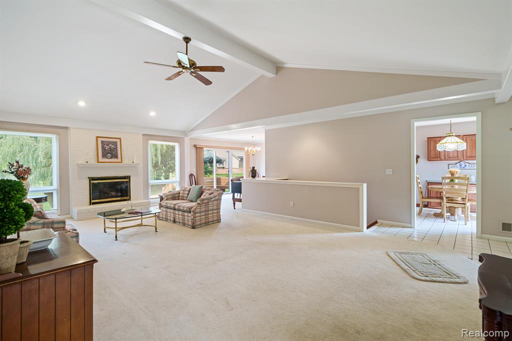 37622 Russett Drive, Farmington Hills, MI 48331 — Photo 11
