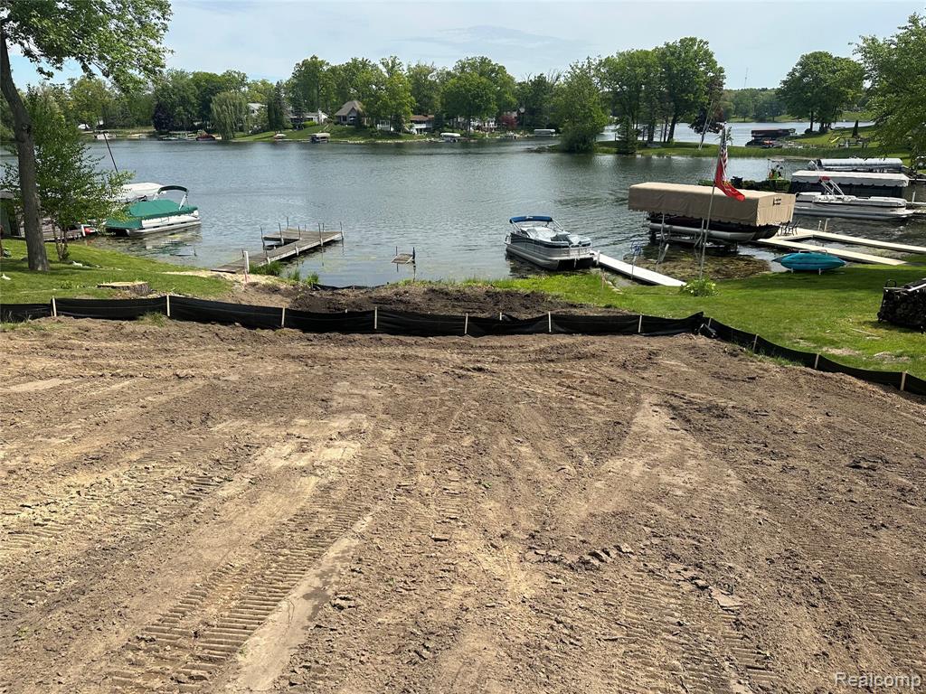 10418 KING Road, Davisburg, MI — Photo 96