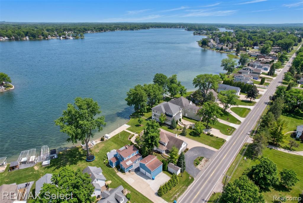 11501 Torrey Road, Fenton, MI 48430 — Photo 43