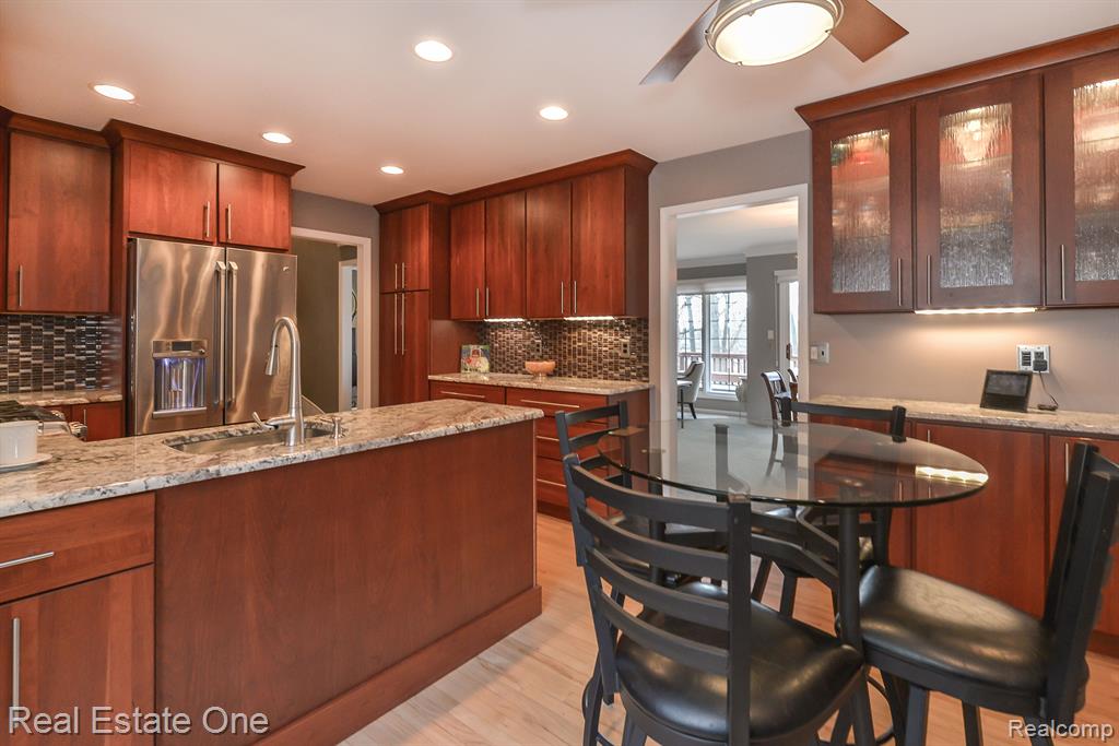 4490 GOLF VIEW Drive, Brighton, MI 48116 — Photo 26