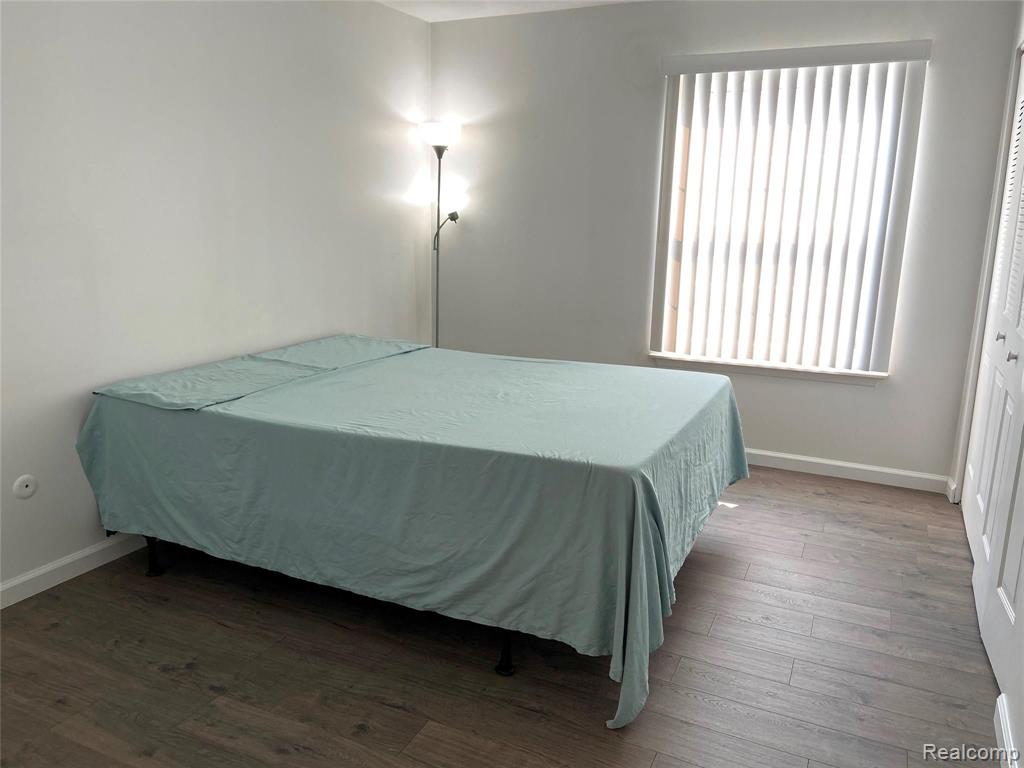 816 BLOOMFIELD VILLAGE Boulevard, Auburn Hills, MI 48326 — Photo 10