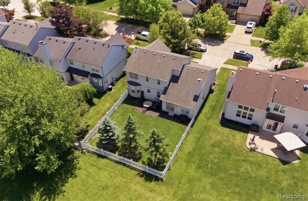 46604 Aarons Way, Canton, MI 48188 — Photo 37