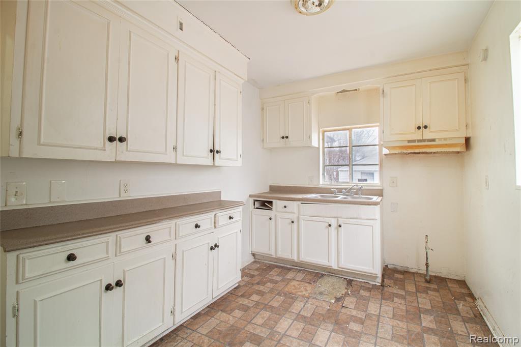 5298 Neff Avenue, Detroit, MI 48224 — Photo 19
