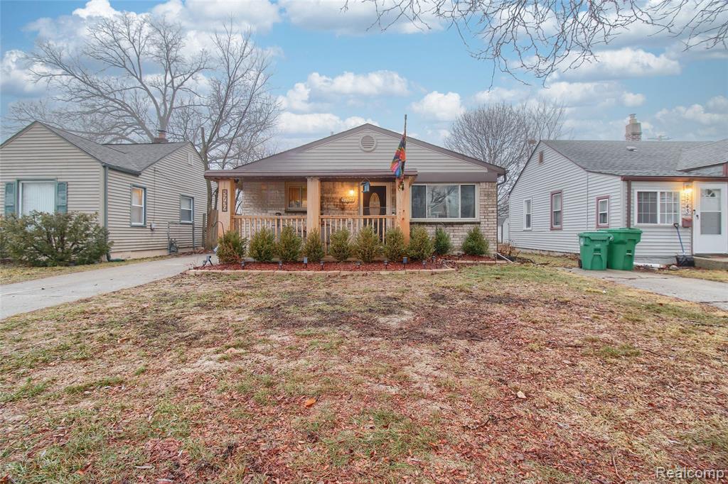 5739 Harrison Street, Garden City, MI — Photo 3