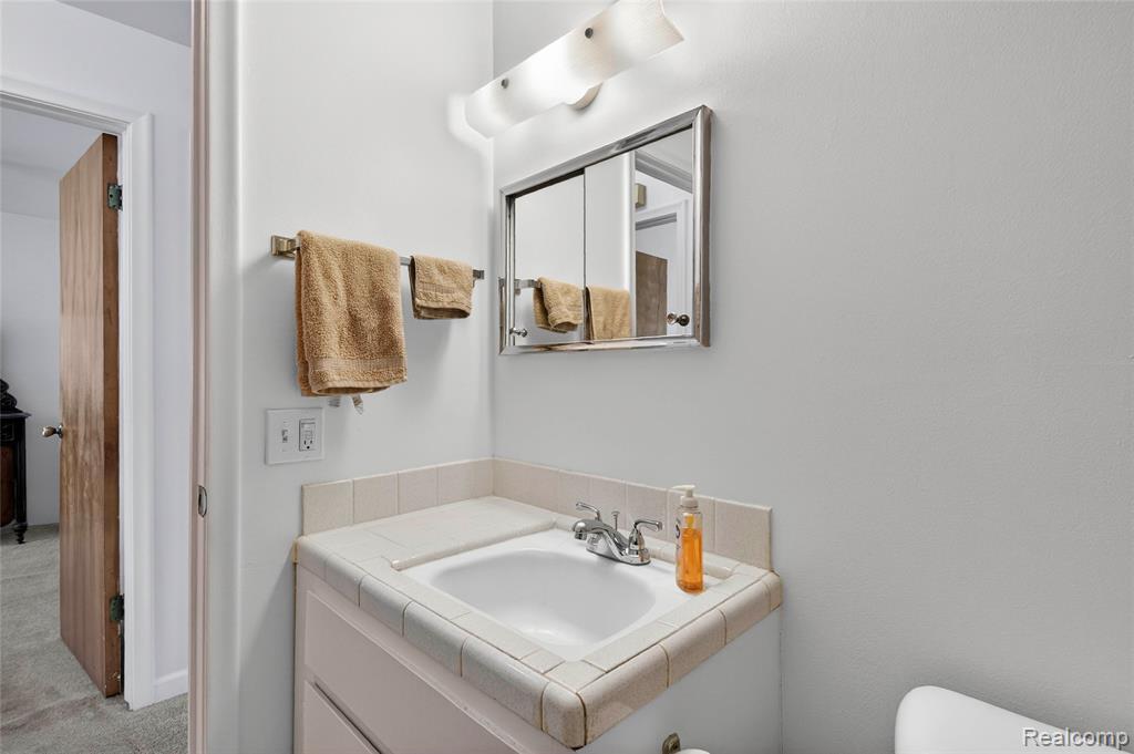 5959 Alan Drive, 50, Brighton, MI 48116 — Photo 14