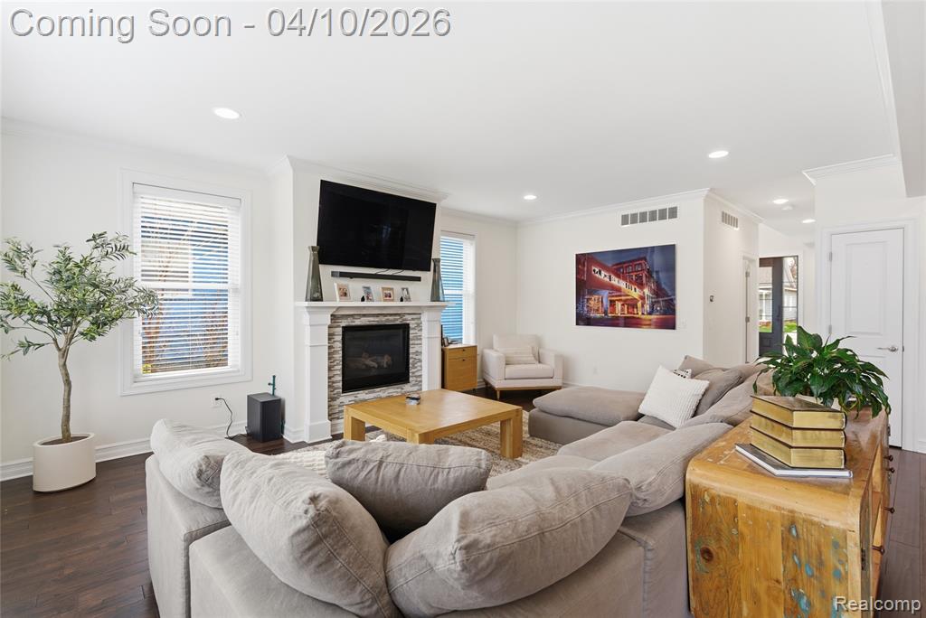 911 Wyandotte Avenue, Royal Oak, MI 48067 — Photo 9