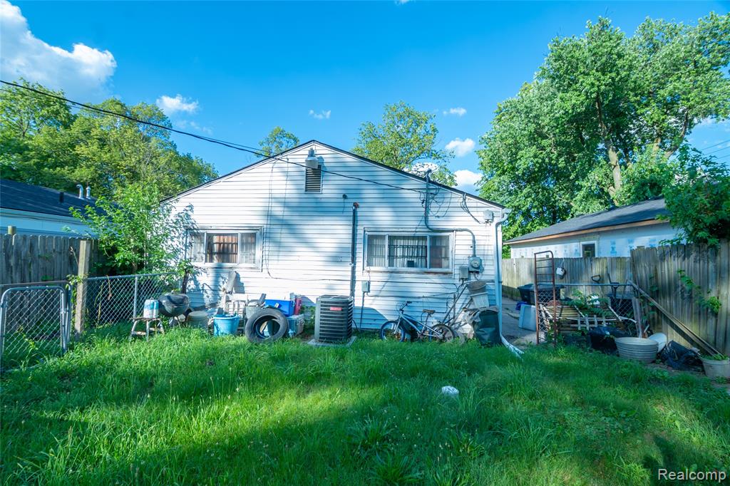 4315 Algonquin Street, Detroit, MI 48215 — Photo 18