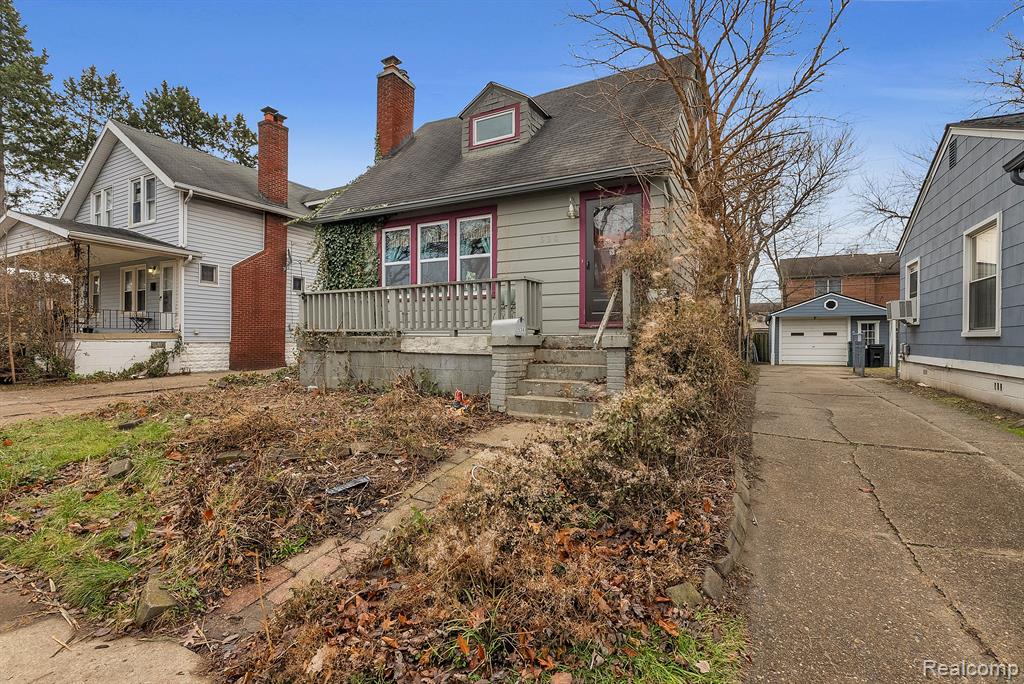 534 E CAMBOURNE Street, Ferndale, MI 48220 — Photo 2