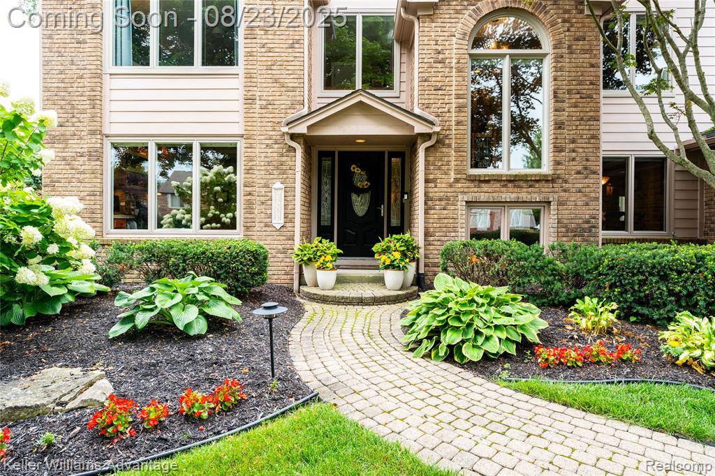 46255 Greenridge Drive, Northville, MI 48167 — Photo 5
