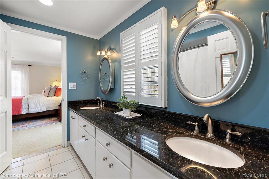 536 Middlesex Road, Grosse Pointe Park, MI 48230 — Photo 26