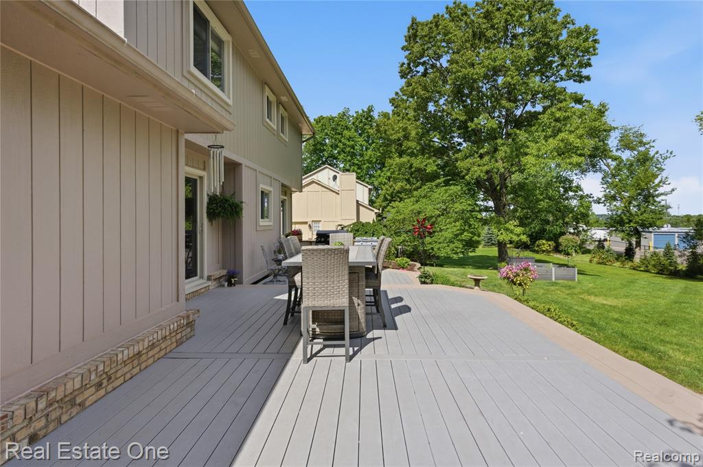 219 Briarwood Drive, Highland, MI — Photo 42