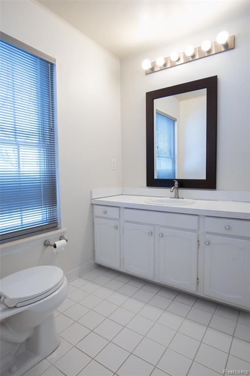 2677 Williamsburg Circle, Auburn Hills, MI 48326 — Photo 16