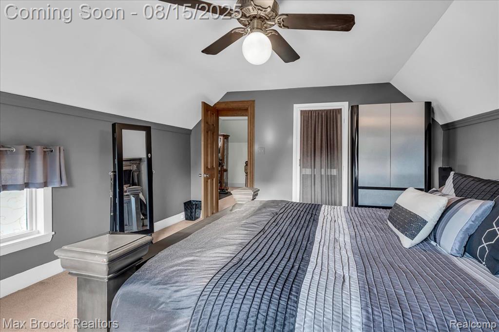 415 W Lake Street, South Lyon, MI 48178 — Photo 16