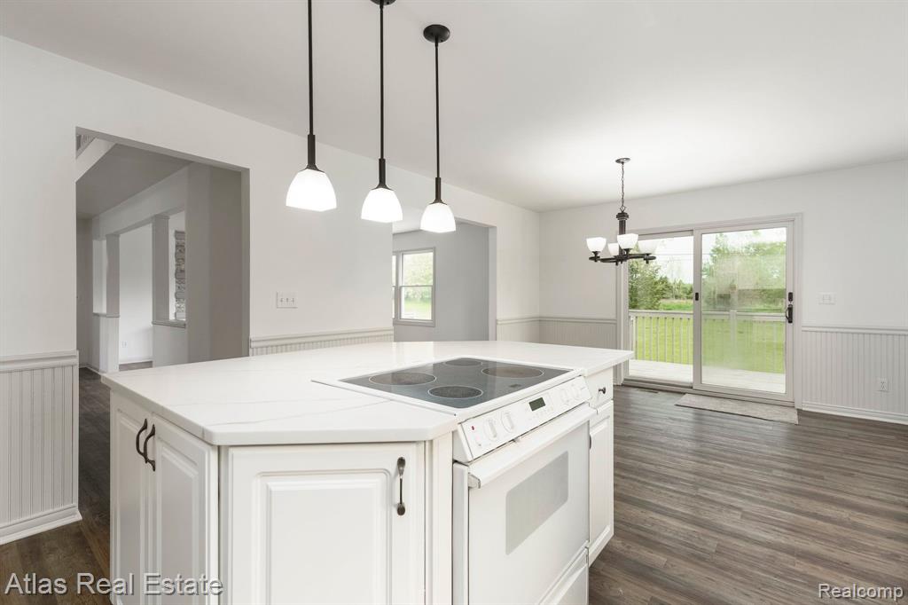 7371 BURPEE Road, Grand Blanc, MI 48439 — Photo 30