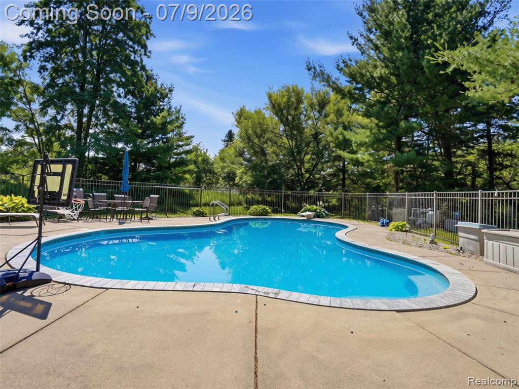 9326 Foley Crossing, Fenton, MI 48430 — Photo 27