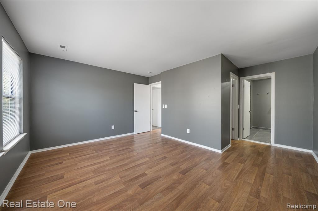 6624 Fireside Court, West Bloomfield, MI — Photo 16
