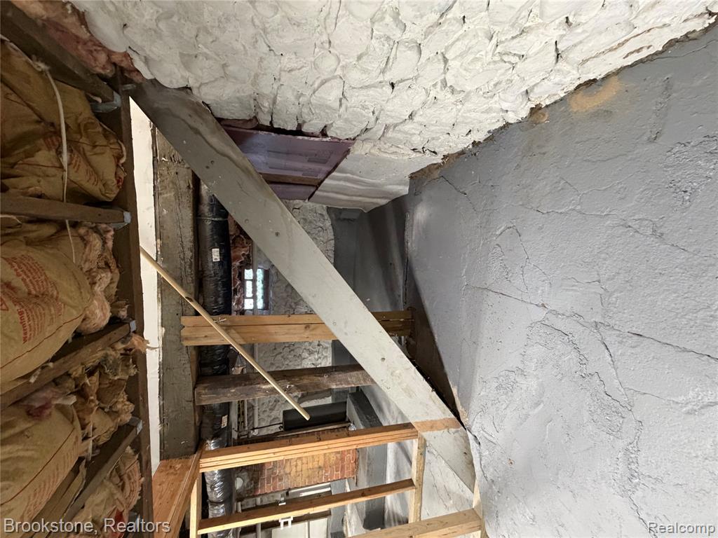 398 N Saginaw Street, Pontiac, MI 48342 — Photo 66