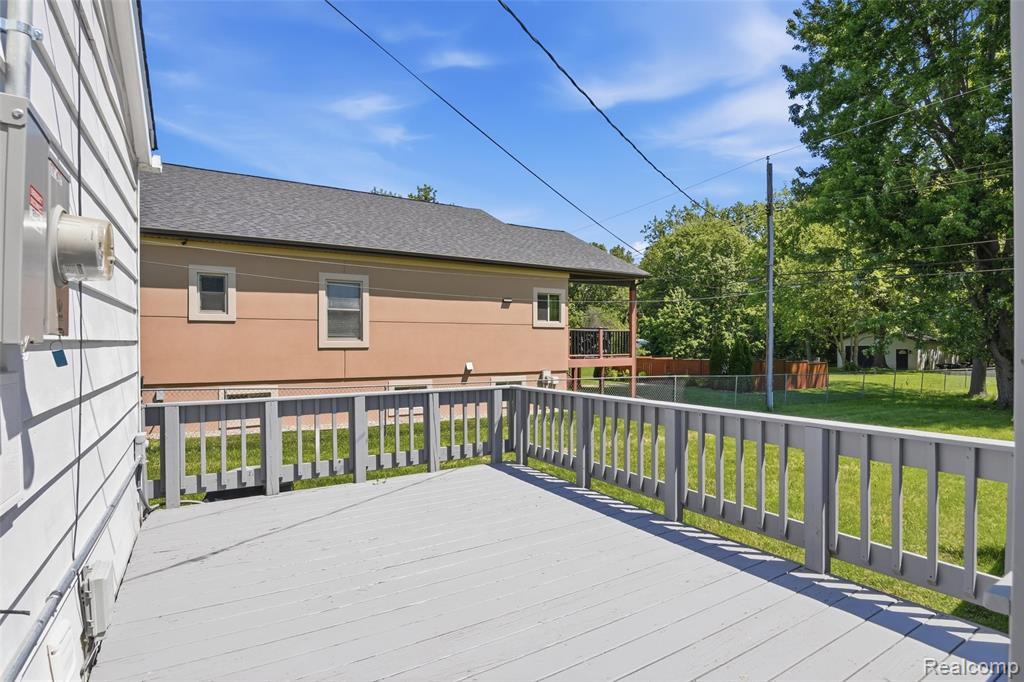 22401 Monterey Drive, Woodhaven, MI 48183 — Photo 28