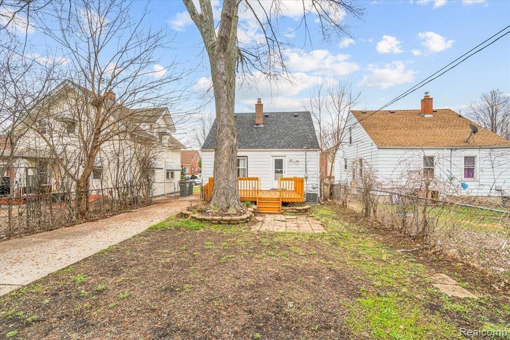 4775 WESTLAND Street, Dearborn, MI 48126 — Photo 32