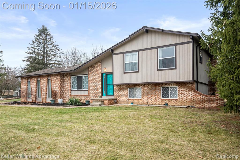 4101 Lake Knolls Drive, Oxford, MI 48371 — Photo 32