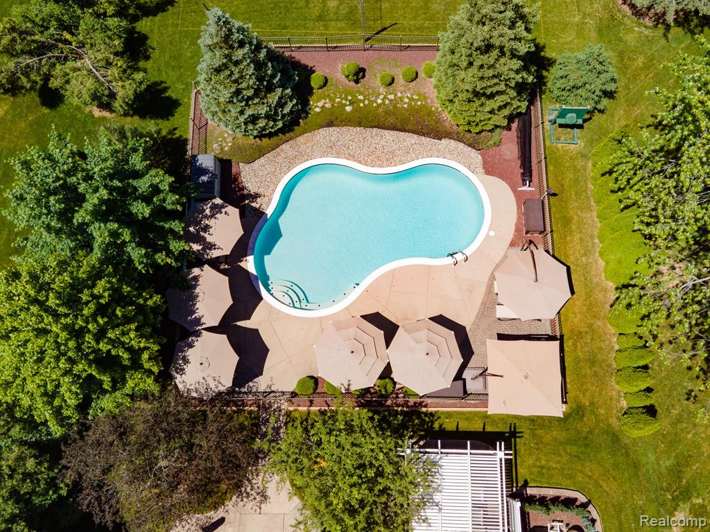 24729 SARAH FLYNN, Novi, MI — Photo 26