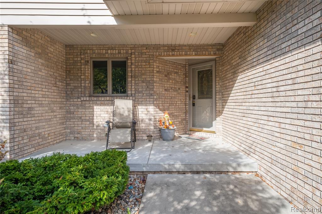 5355 Wyndemere Common Square, Swartz Creek, MI 48473 — Photo 6