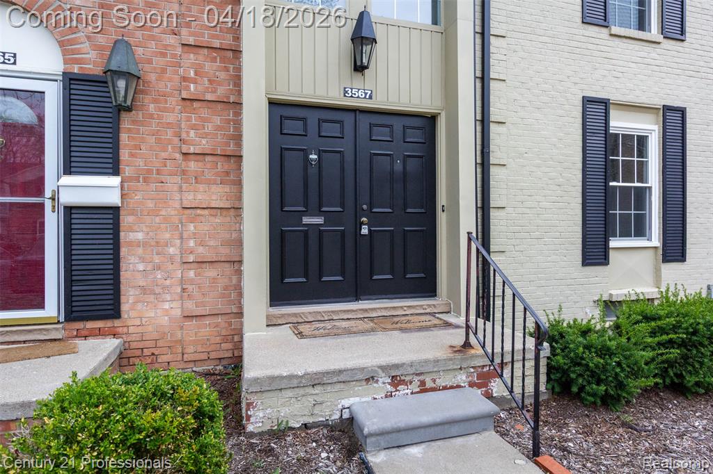 3567 Burbank Drive - Photo 3