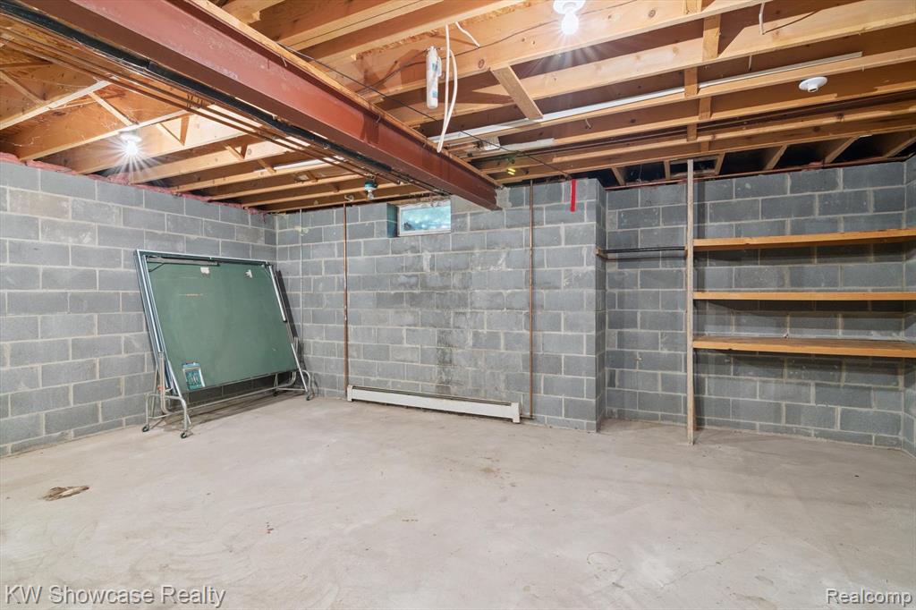 11858 Earl Street, Pinckney, MI 48169 — Photo 34