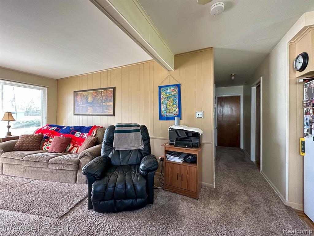 57121 OMO Road, Ray, MI — Photo 6