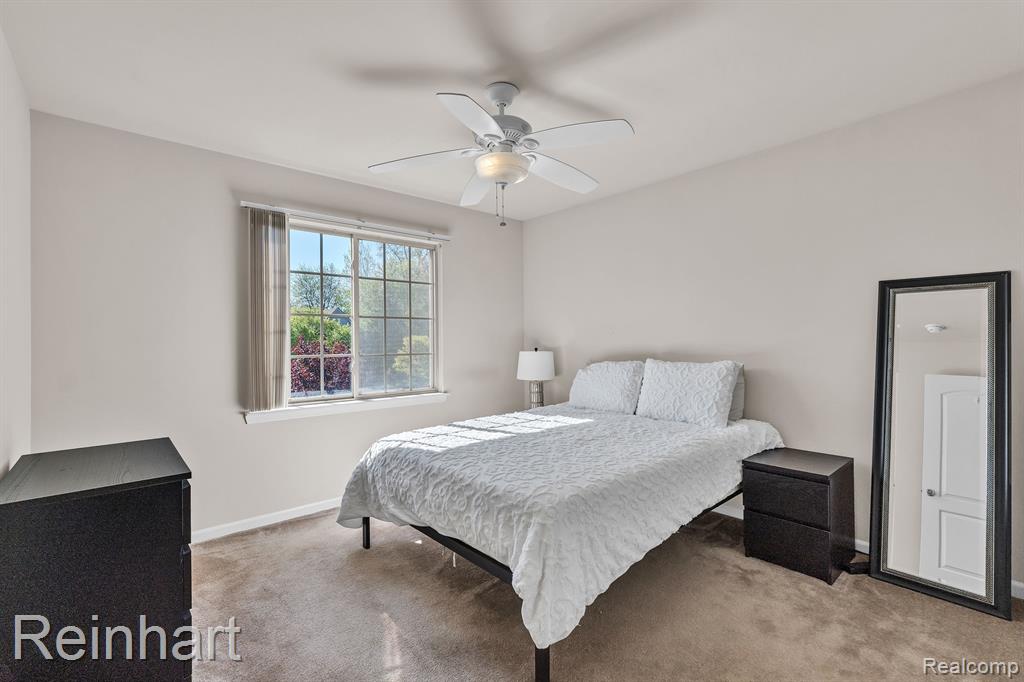 25340 VILLAGEWOOD, South Lyon, MI 48178 — Photo 24