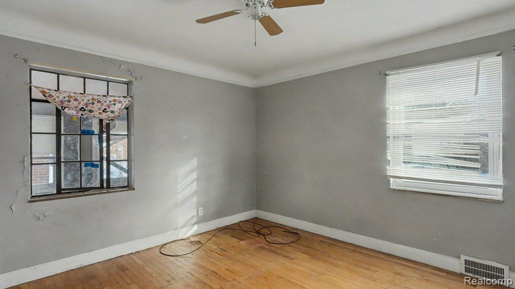 5818 Beaconsfield Street, Detroit, MI 48224 — Photo 10