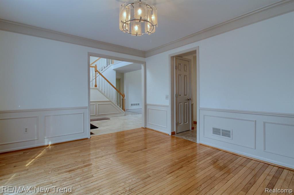 45331 COURTVIEW Trail, Novi, MI — Photo 8